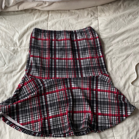 Bobeau Plaid Flared Pencil Skirt - Picture 8 of 10